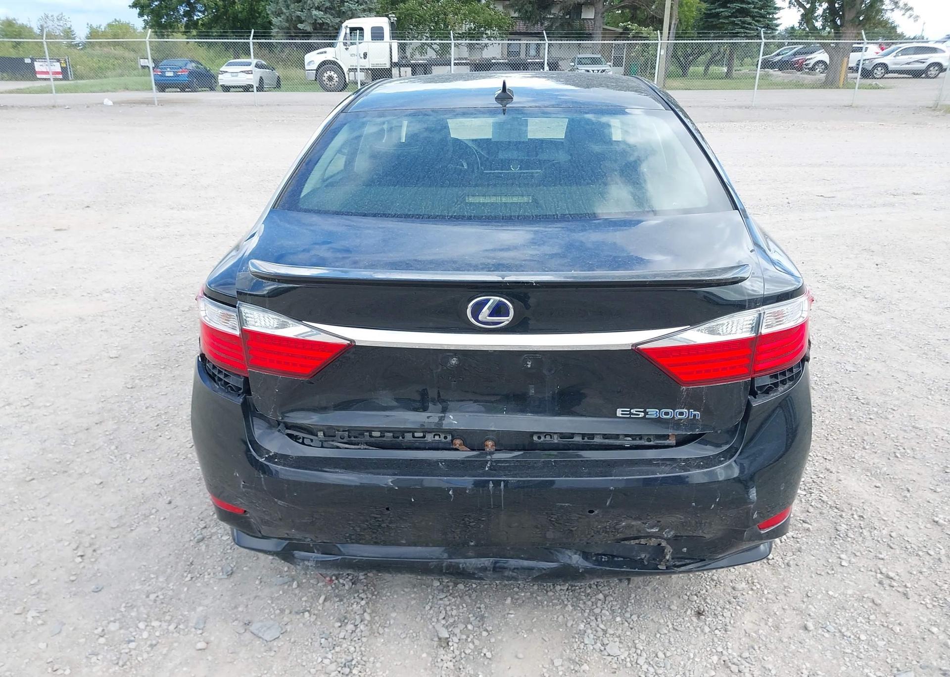 2013 LEXUS ES 300H