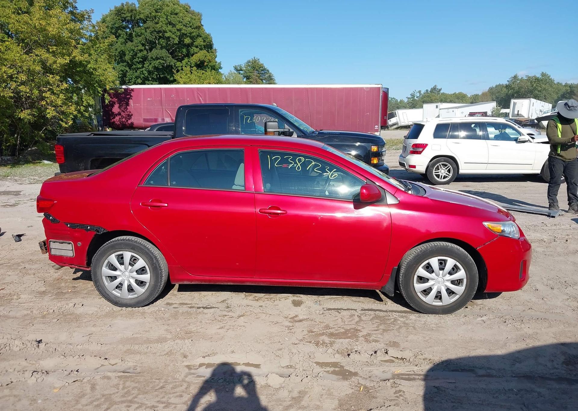 2013 TOYOTA COROLLA CE