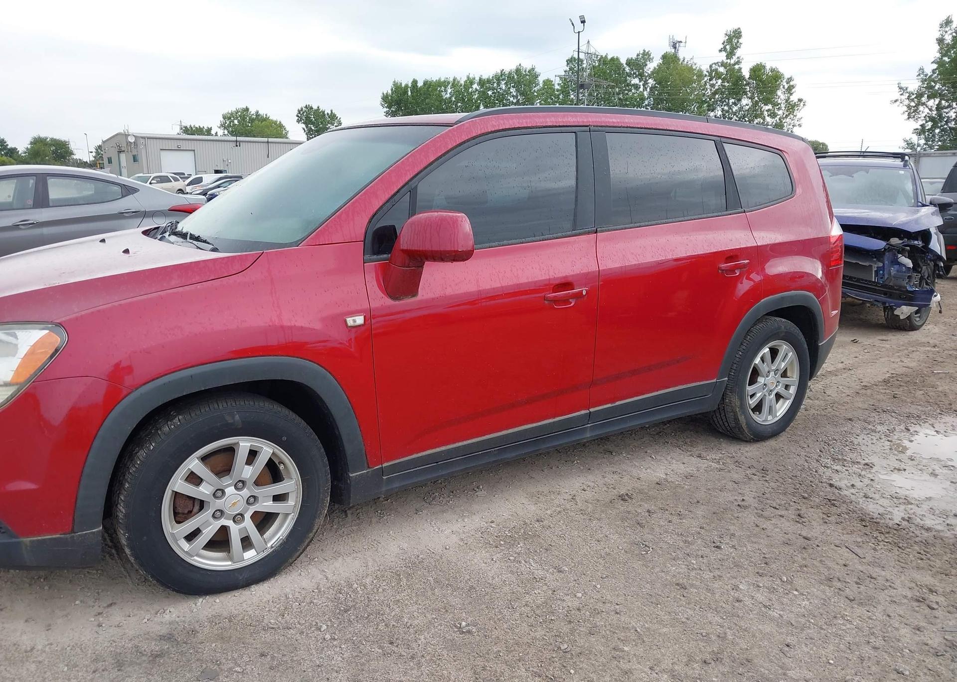 2012 CHEVROLET ORLANDO