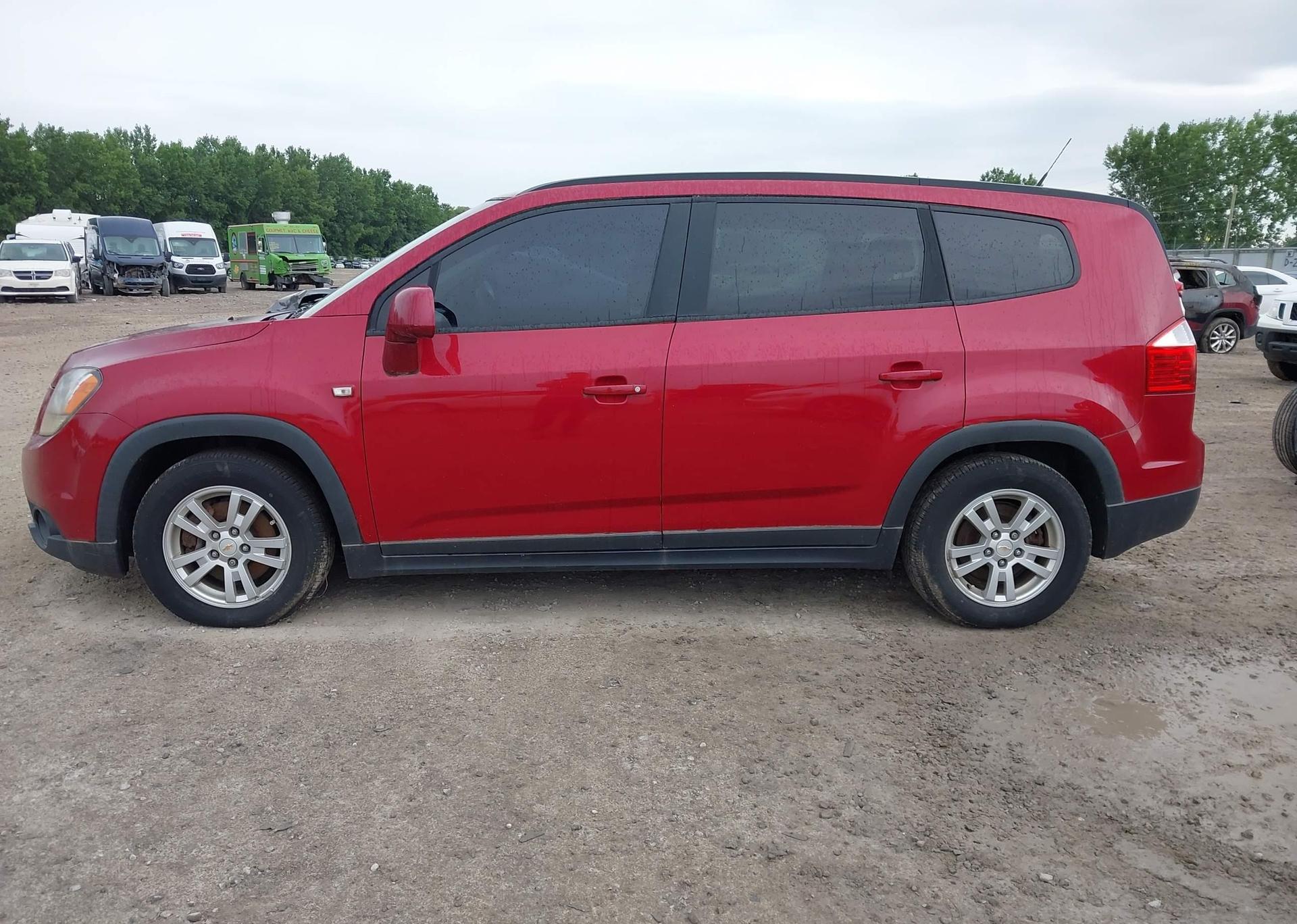 2012 CHEVROLET ORLANDO