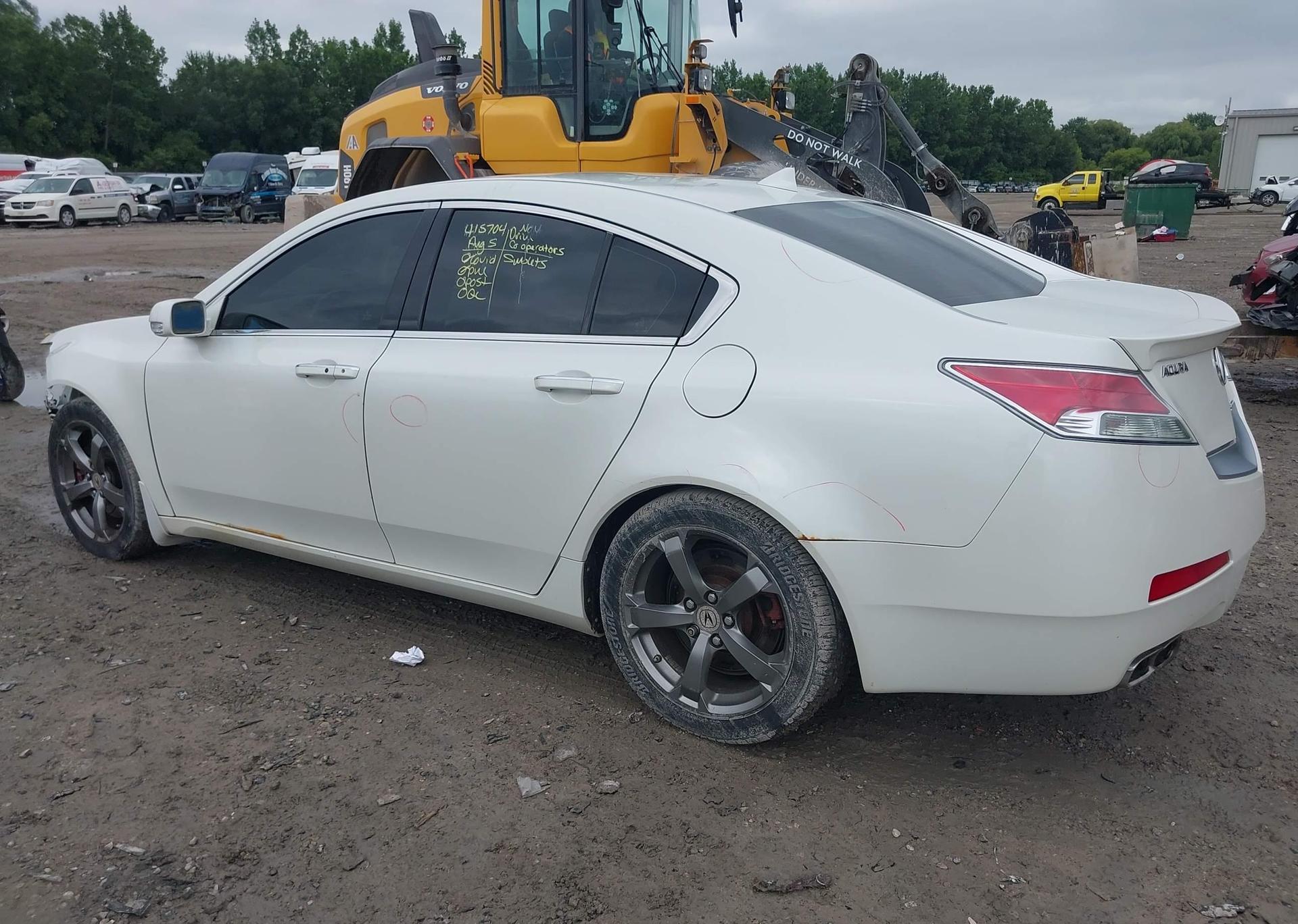 2011 ACURA TL