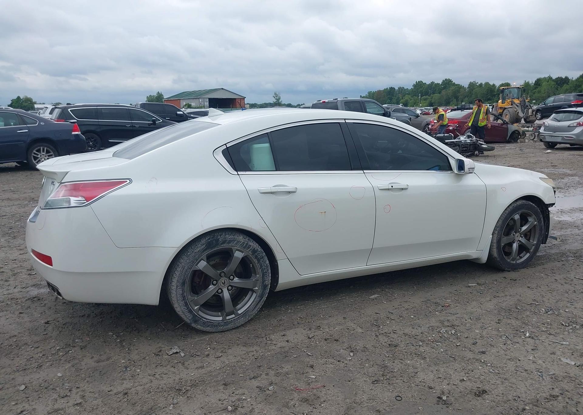 2011 ACURA TL
