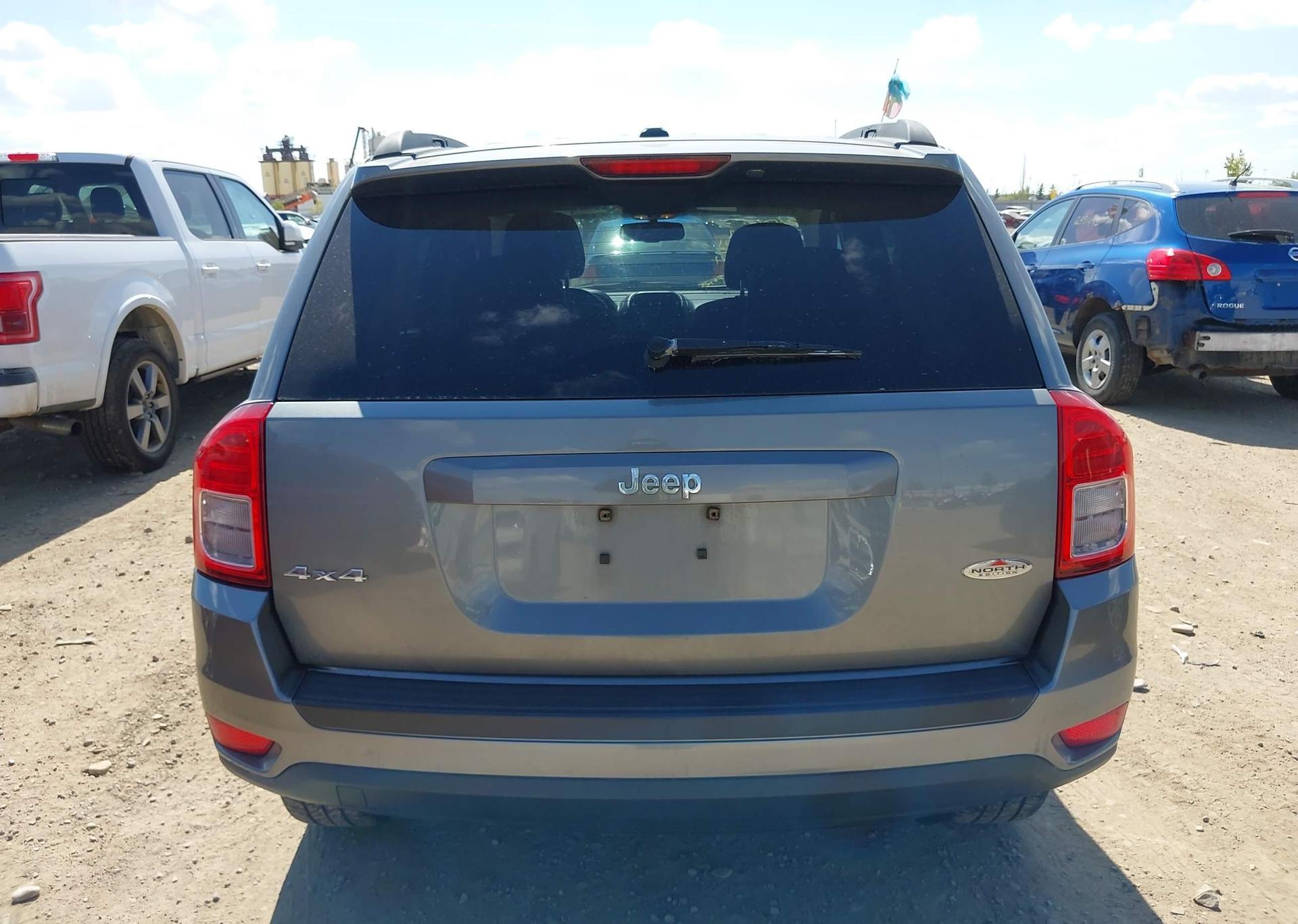 2012 JEEP COMPASS SPORT
