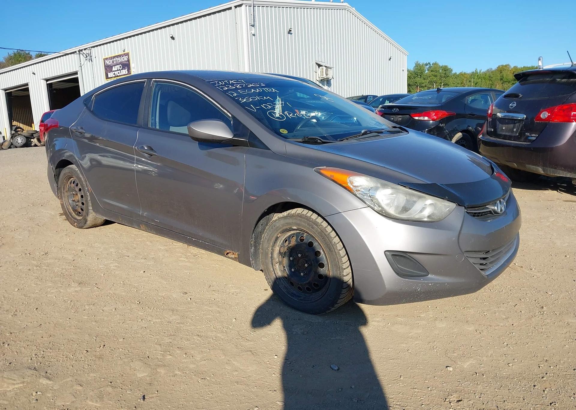 2012 HYUNDAI ELANTRA GL