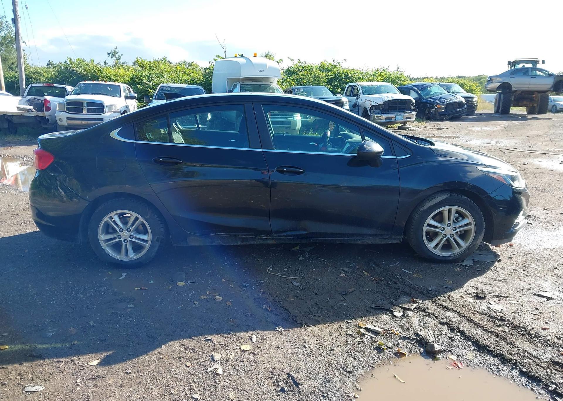 2018 CHEVROLET CRUZE LT AUTO