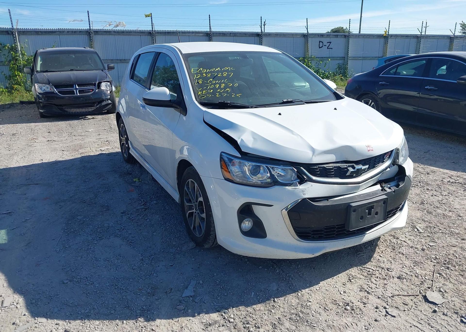 2018 CHEVROLET SONIC LT AUTO