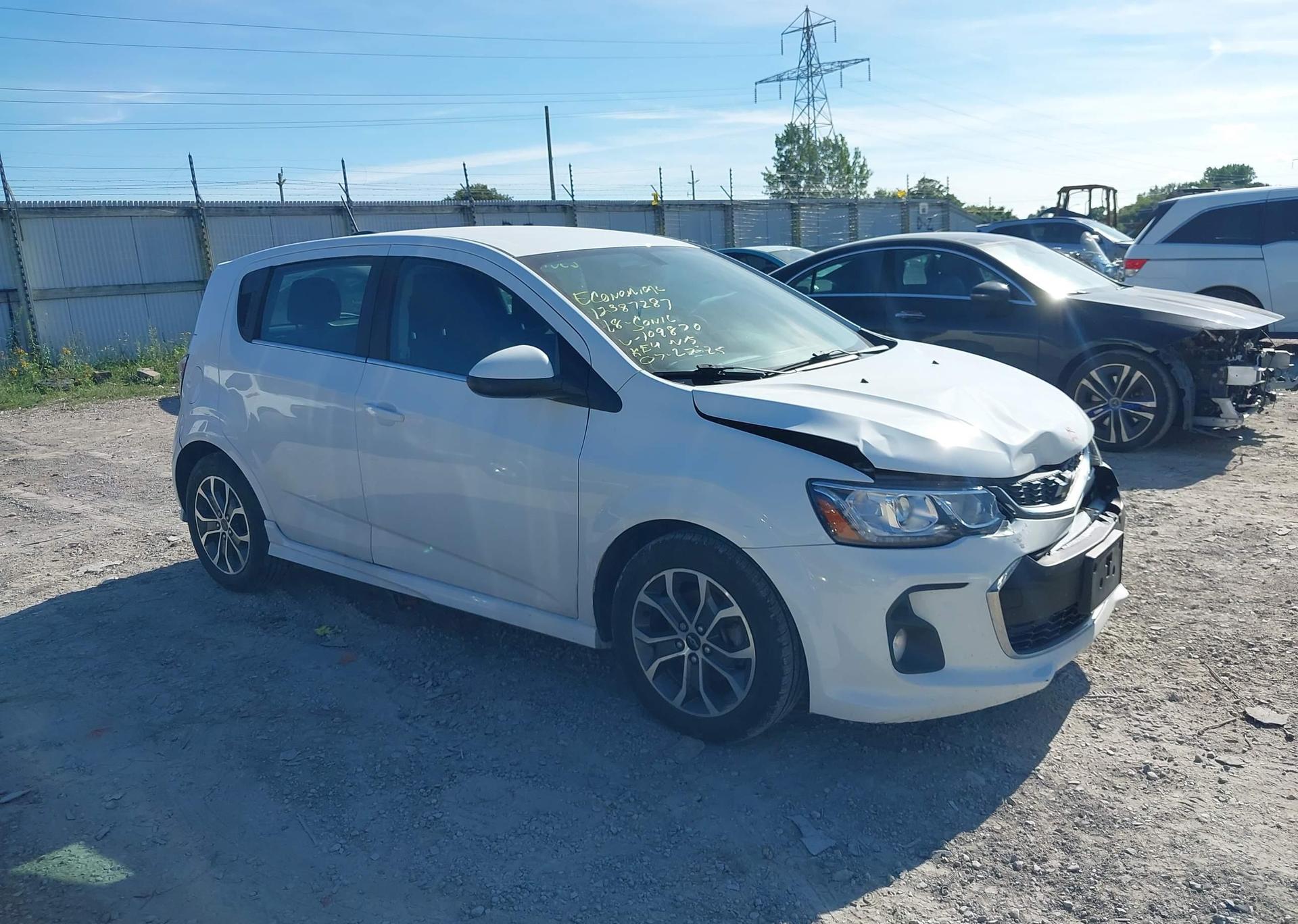 2018 CHEVROLET SONIC LT AUTO