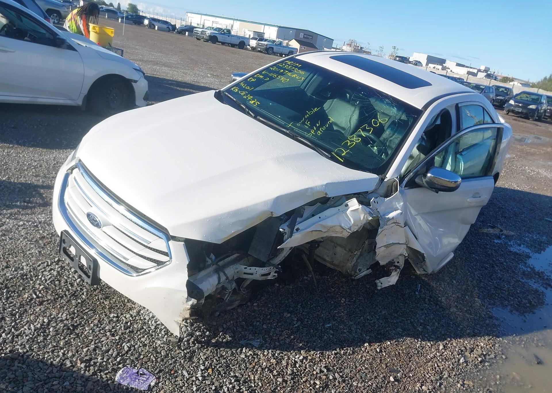 2019 FORD TAURUS LIMITED