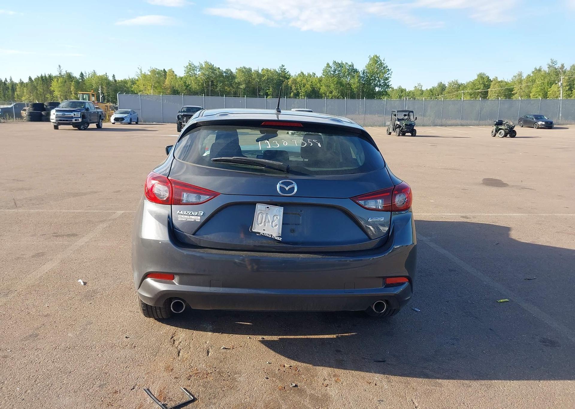 2018 MAZDA 3 Sport