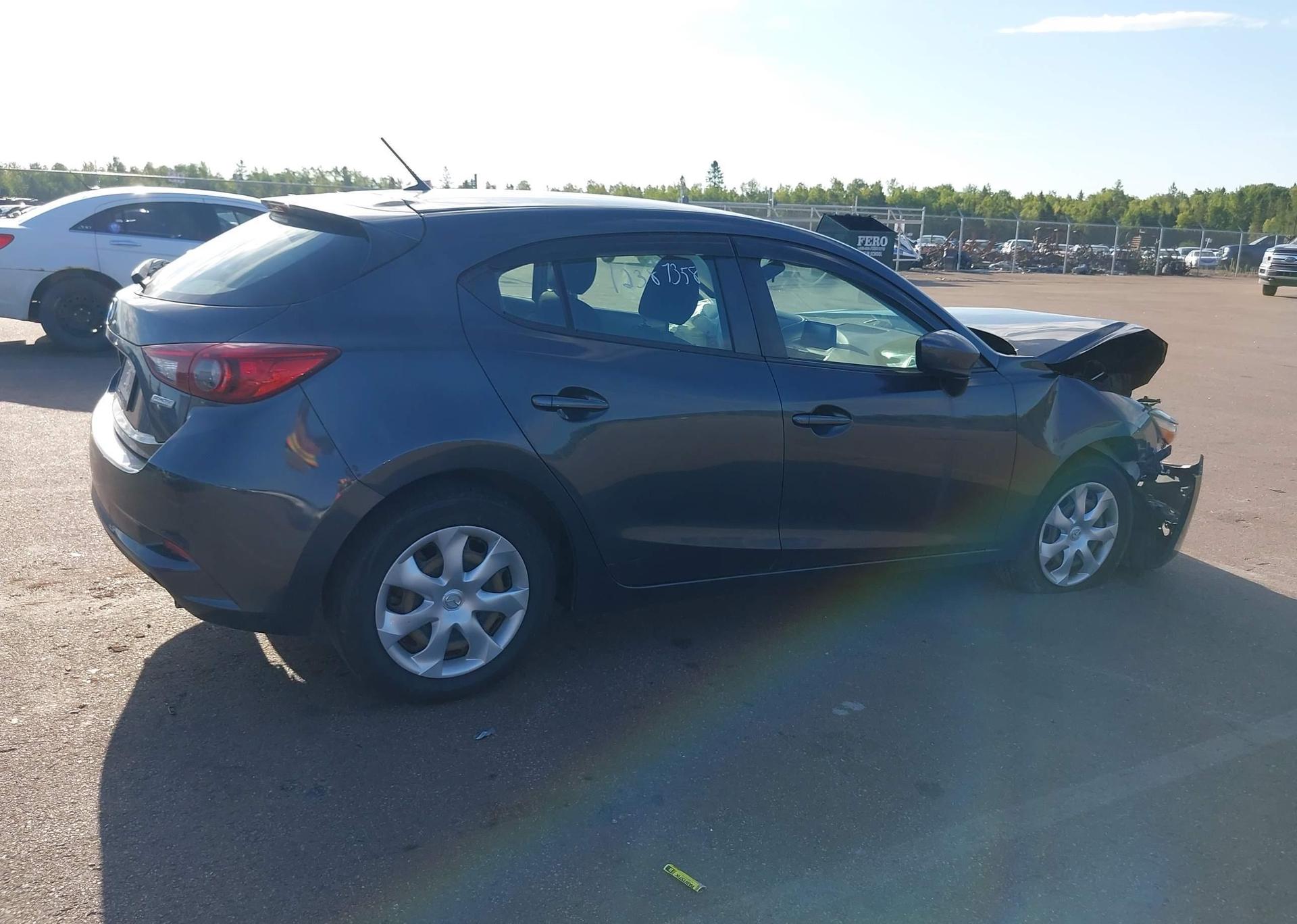 2018 MAZDA 3 Sport