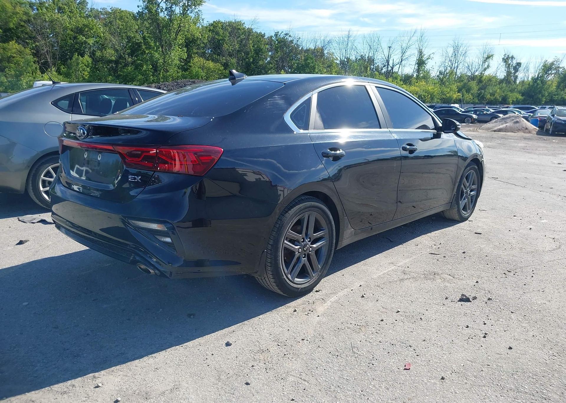 2021 KIA FORTE EX