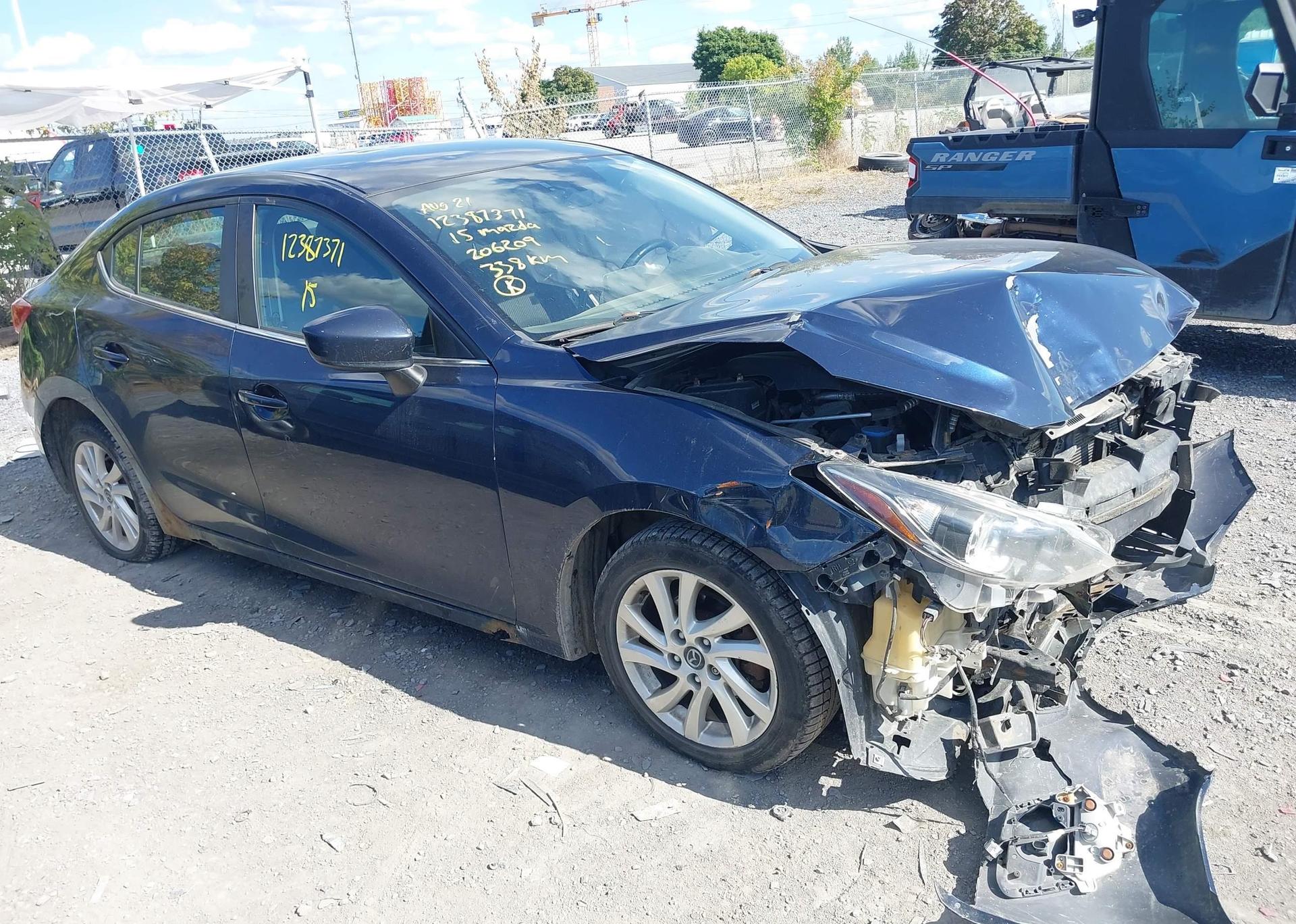 2015 MAZDA MAZDA3 GS