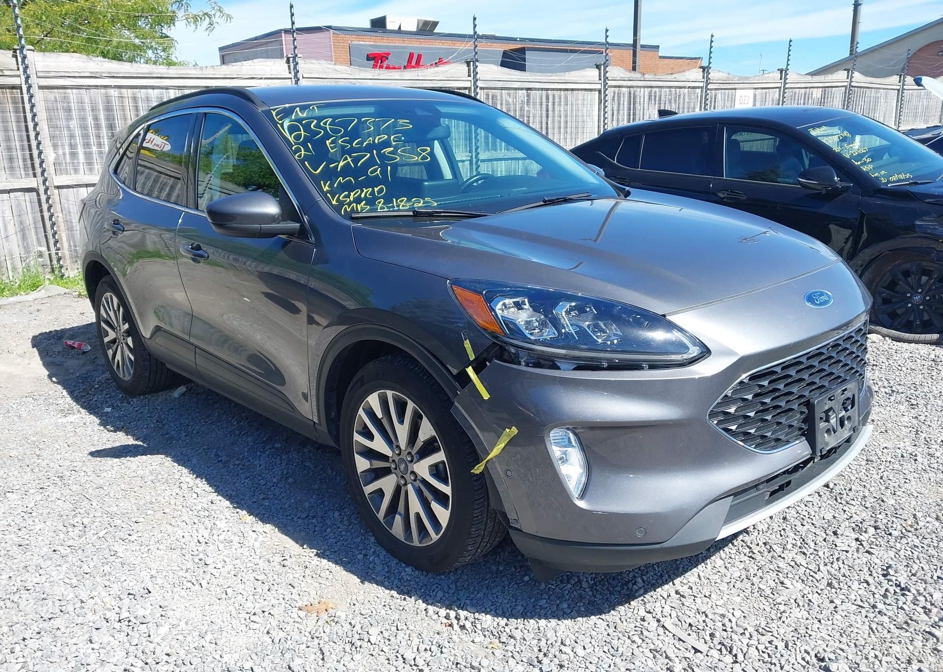 2021 FORD ESCAPE TITANIUM
