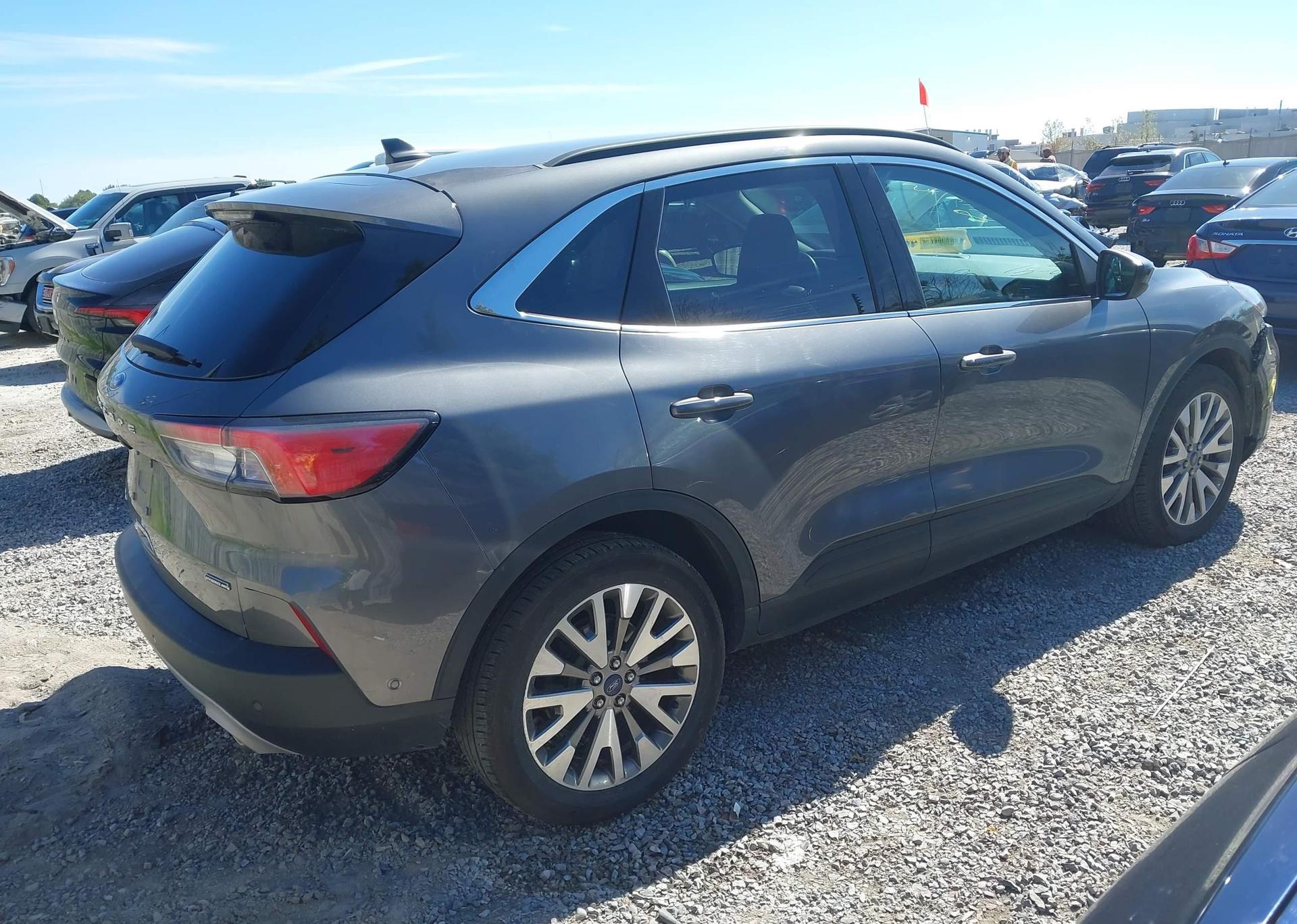 2021 FORD ESCAPE TITANIUM