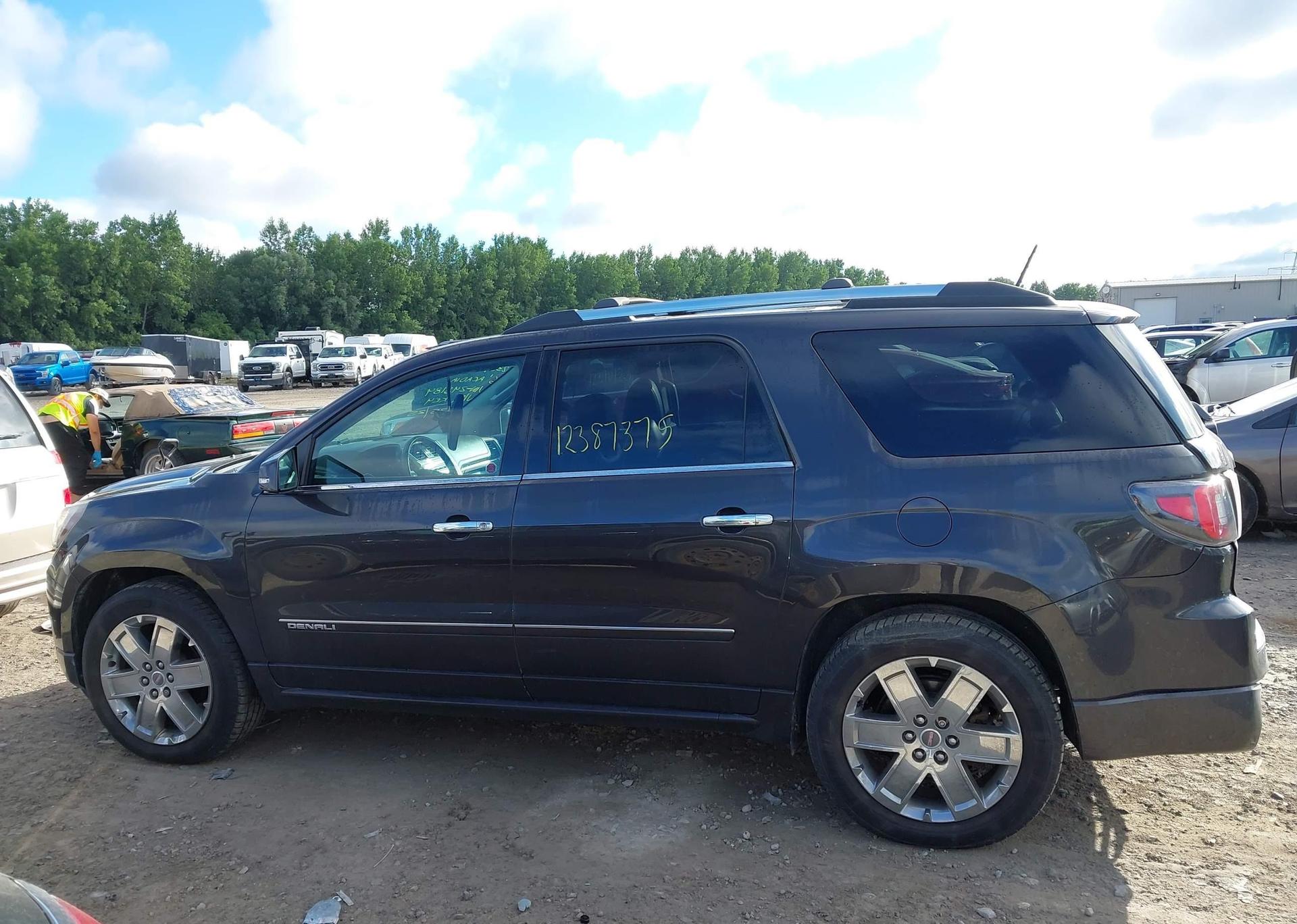 2016 GMC ACADIA DENALI