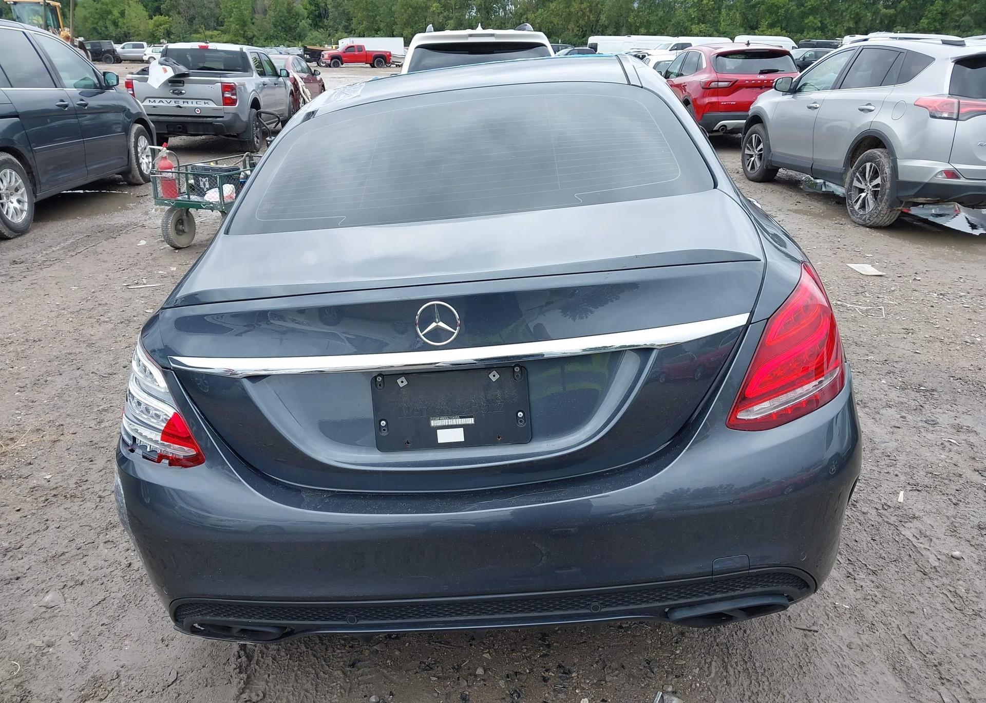 2015 MERCEDES-BENZ C400 4MATIC 4DR