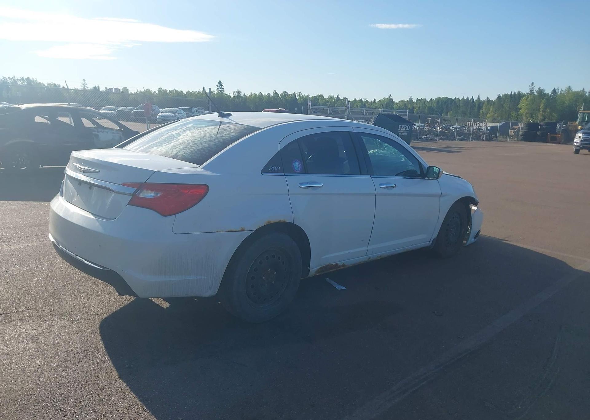 2013 CHRYSLER 200 LIMITED