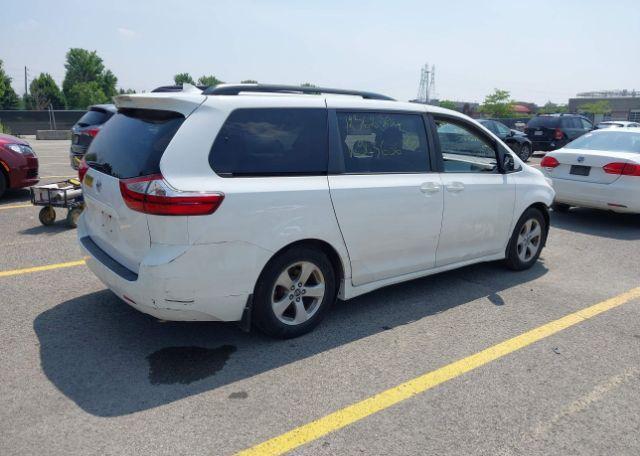 2018 TOYOTA SIENNA LE V6