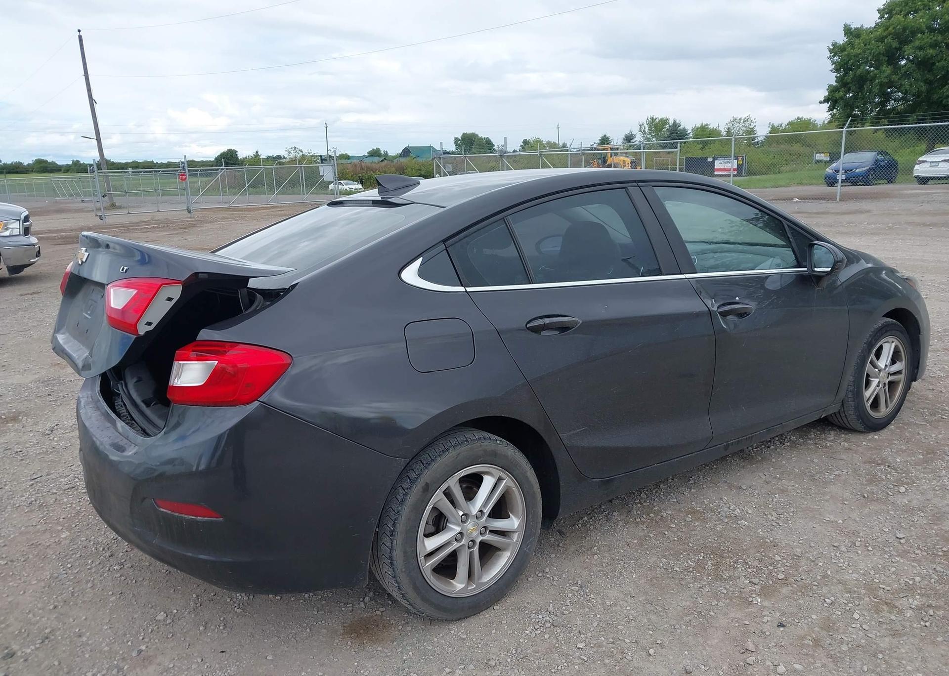 2017 CHEVROLET CRUZE LT AUTO