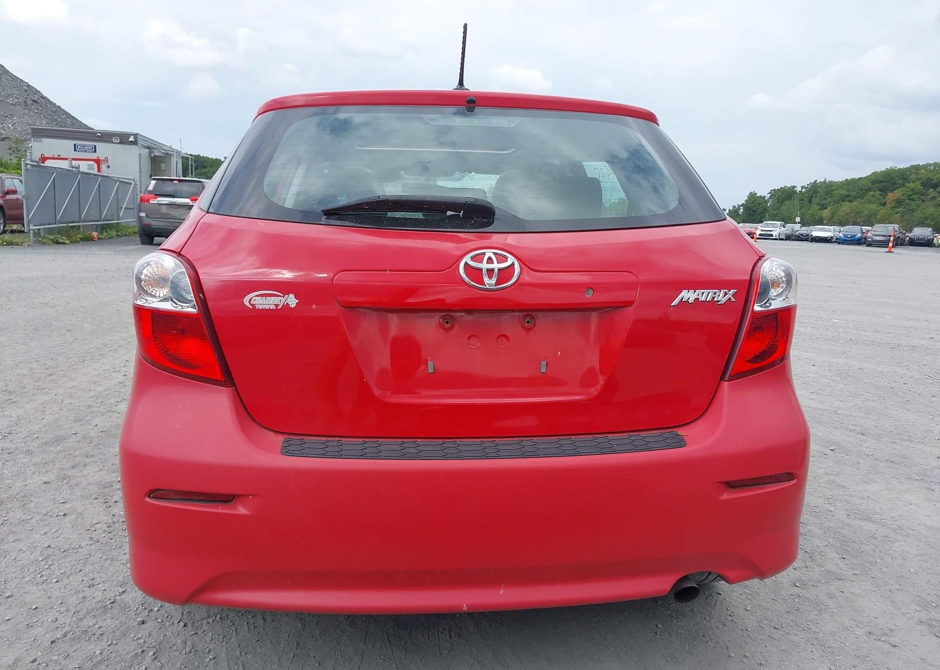 2012 TOYOTA MATRIX