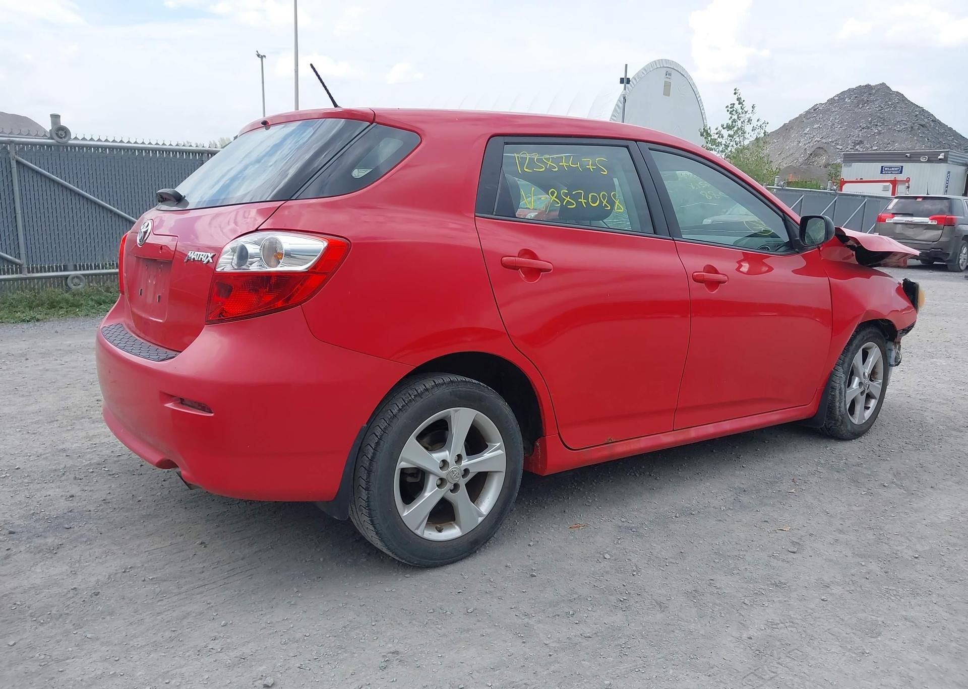 2012 TOYOTA MATRIX