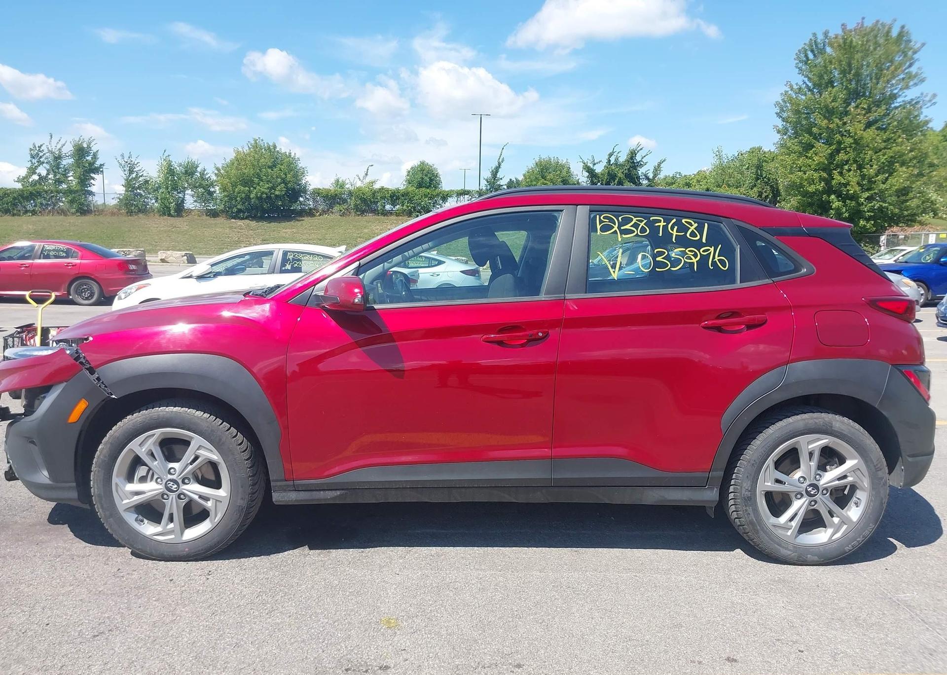 2023 HYUNDAI KONA SE