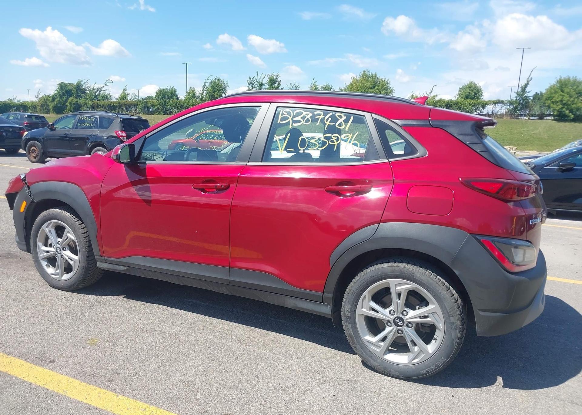 2023 HYUNDAI KONA SE