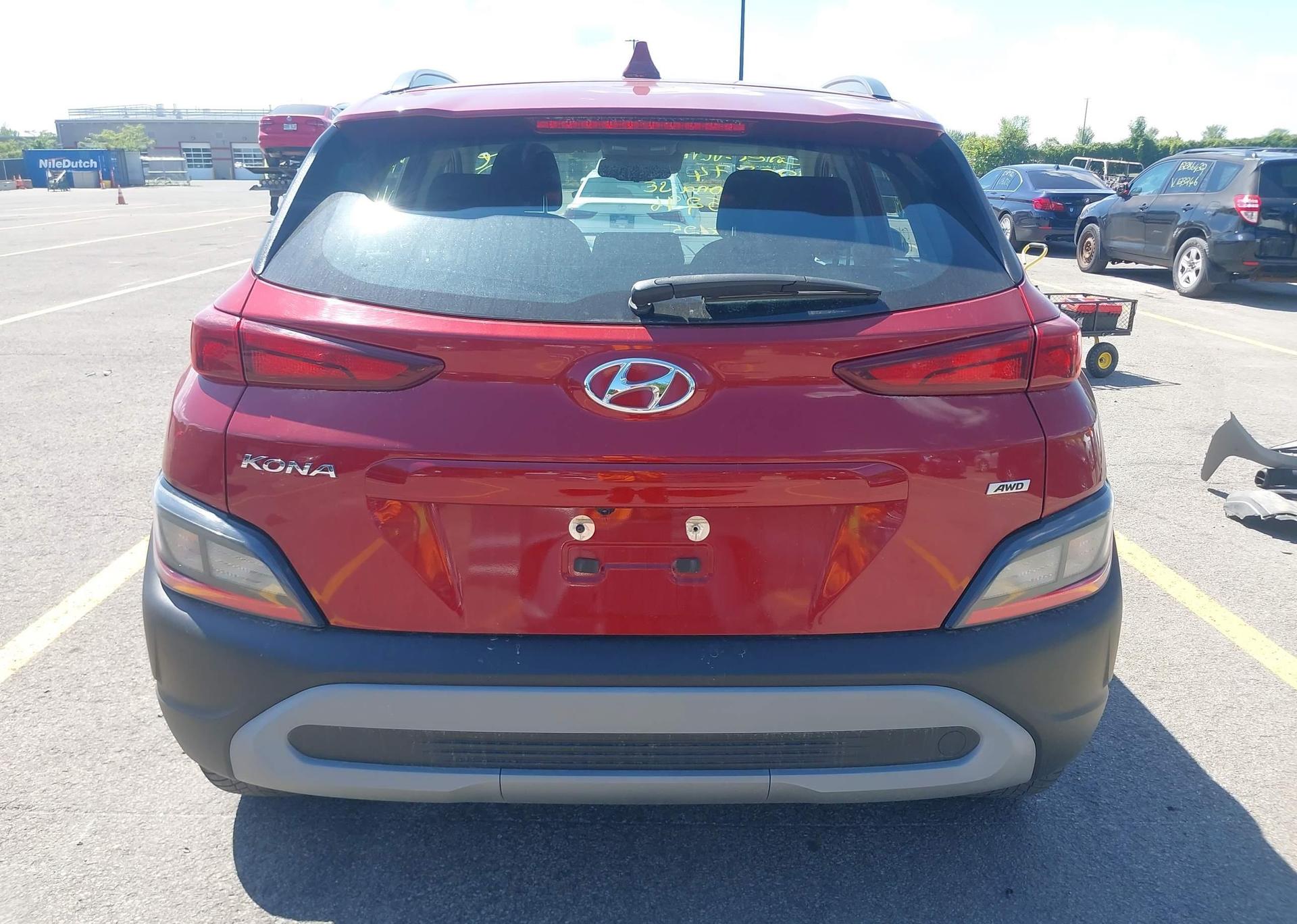 2023 HYUNDAI KONA SE