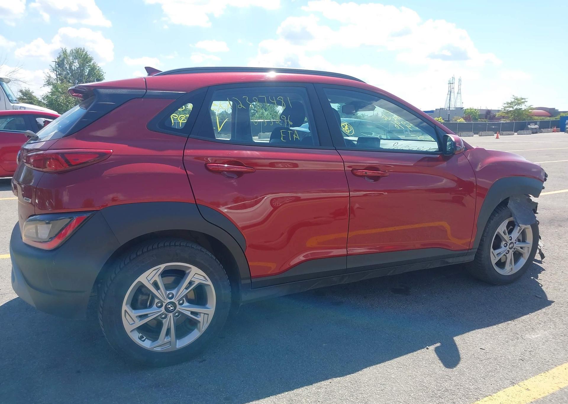 2023 HYUNDAI KONA SE