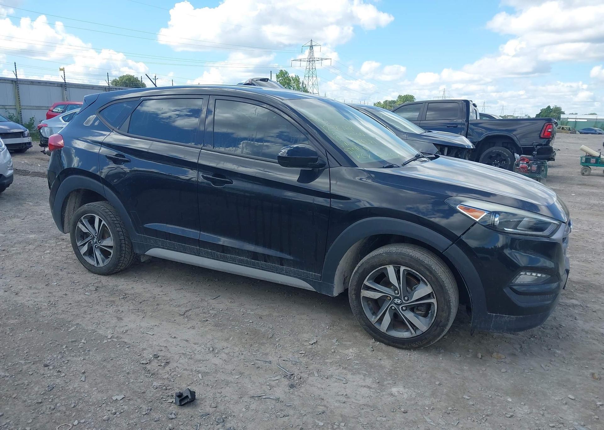 2018 HYUNDAI TUCSON BASE 2.0L