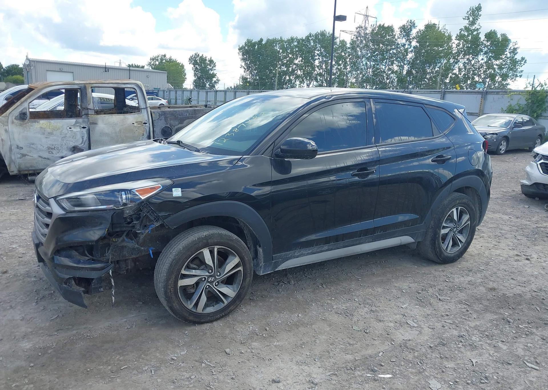 2018 HYUNDAI TUCSON BASE 2.0L