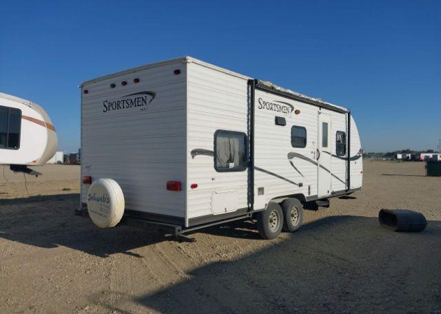 2009 SPORTSMAN Trailer