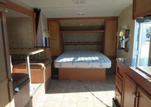 2009 SPORTSMAN Trailer