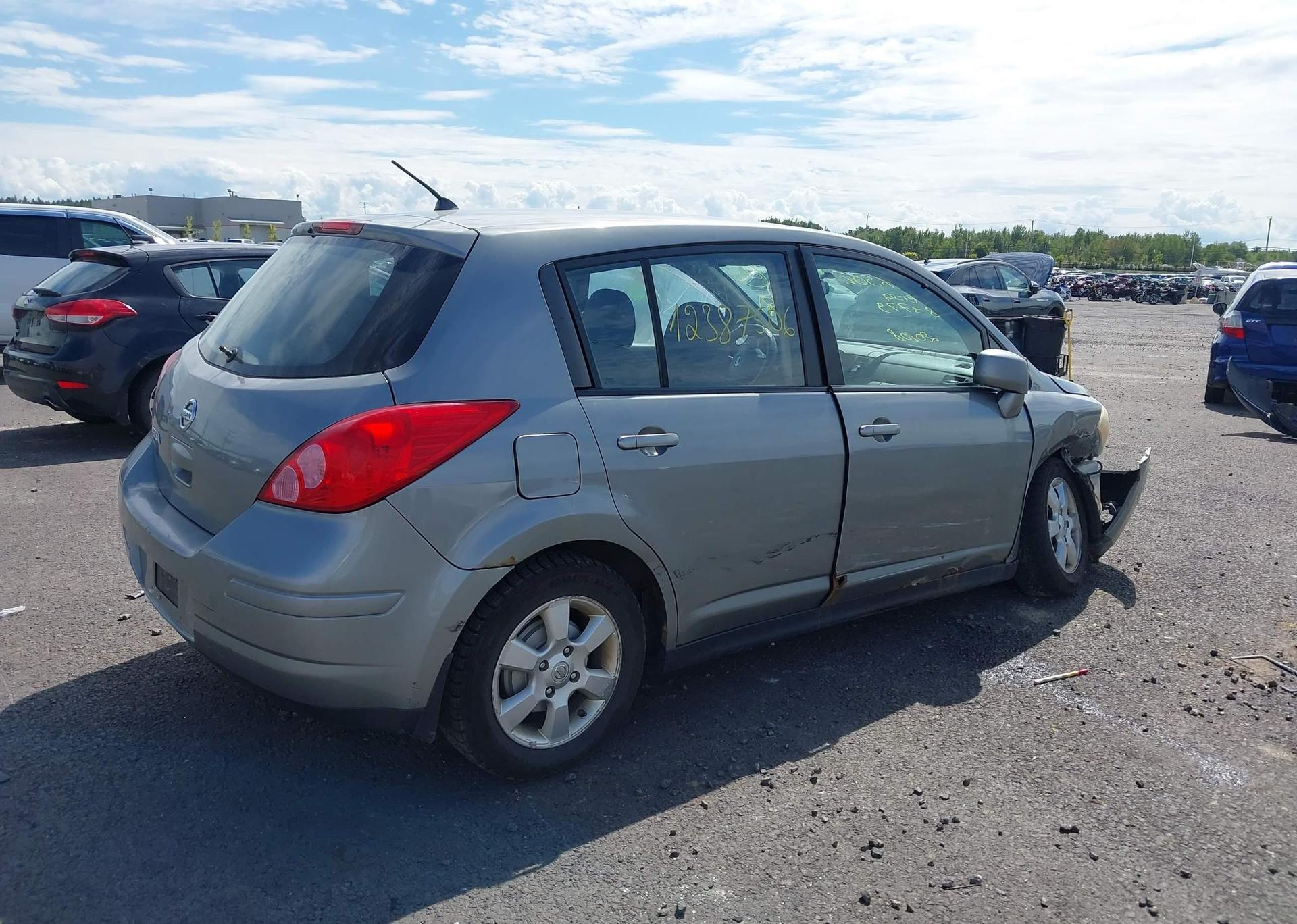 2007 NISSAN VERSA S