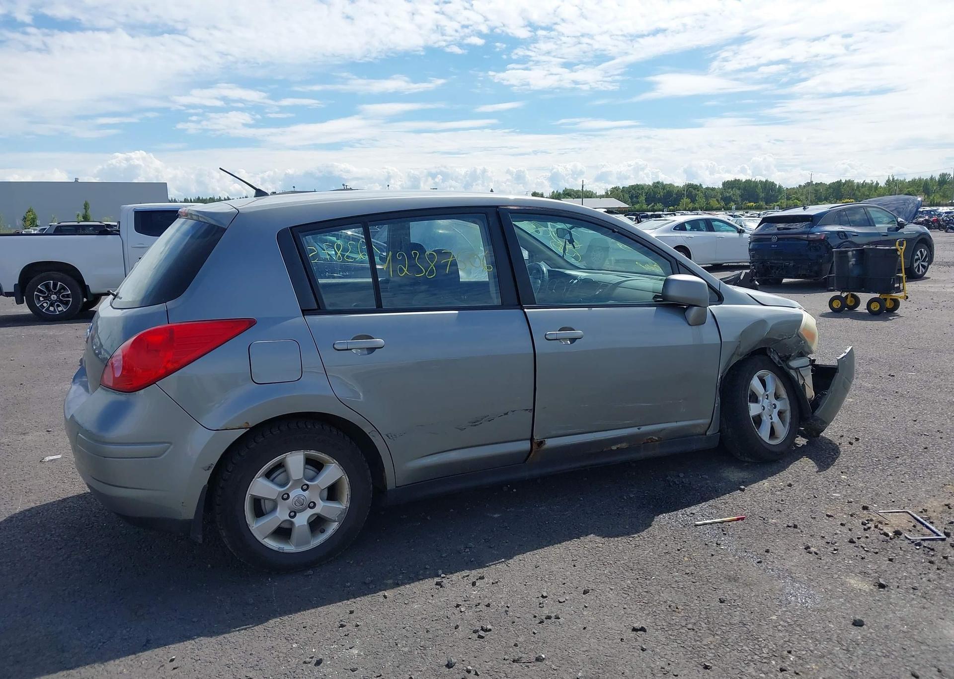 2007 NISSAN VERSA S