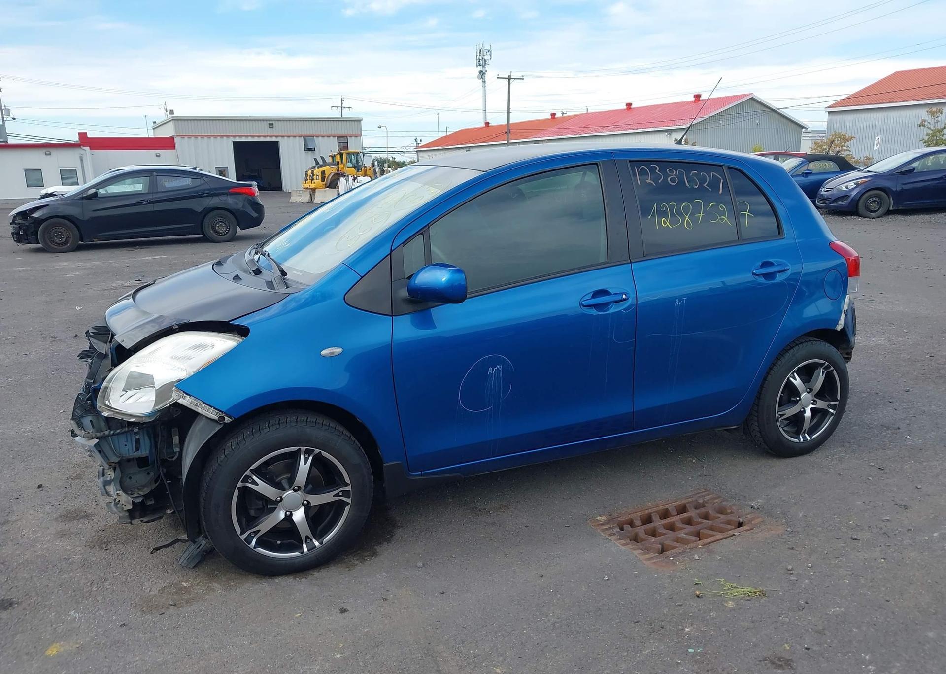 2009 TOYOTA YARIS
