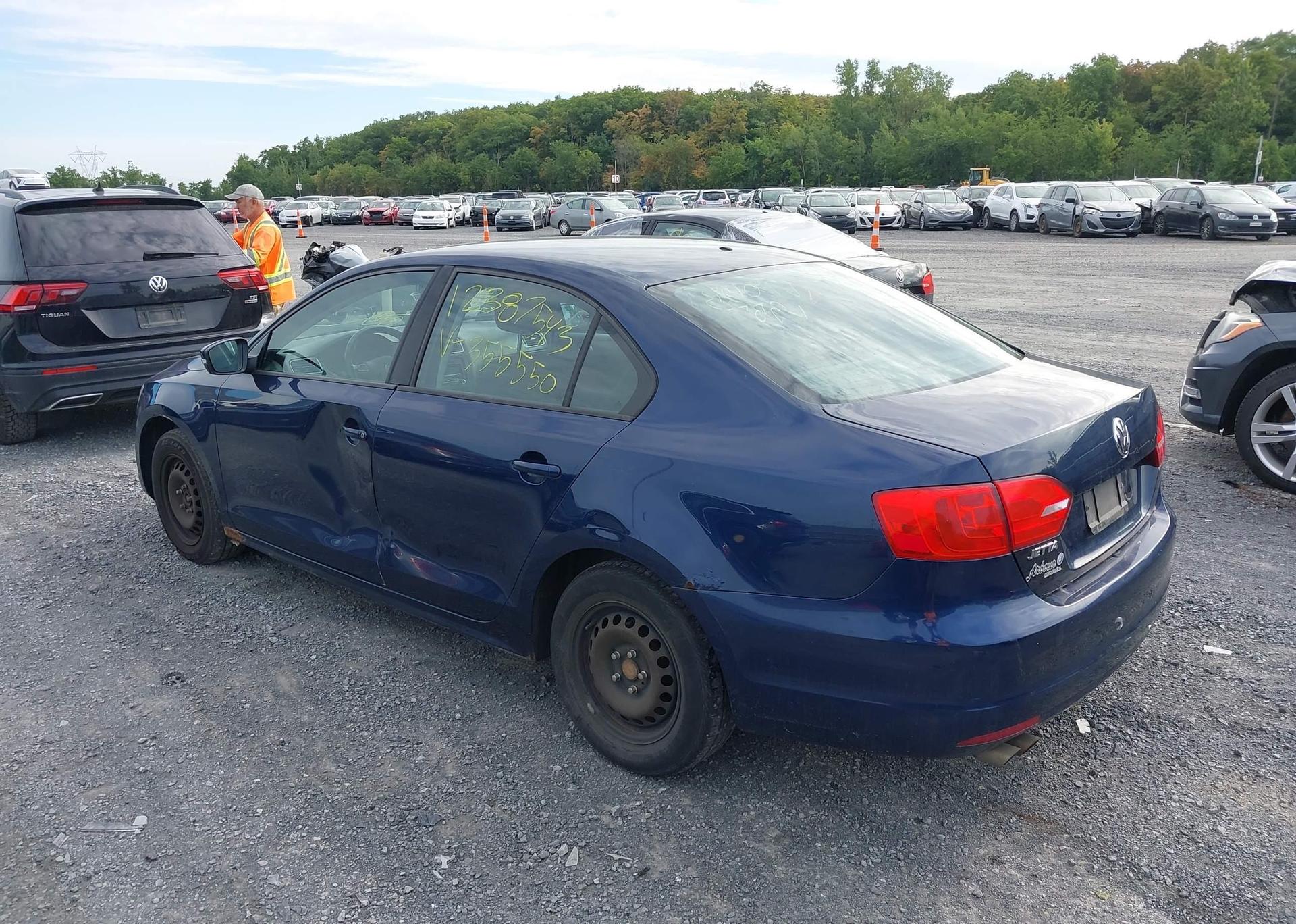 2014 VOLKSWAGEN JETTA 2.0L TRENDLINE+