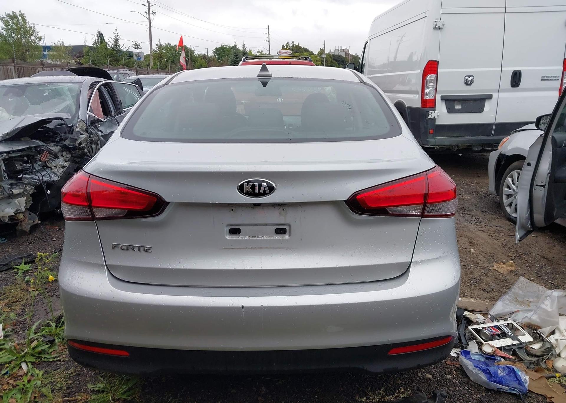 2018 KIA FORTE LX