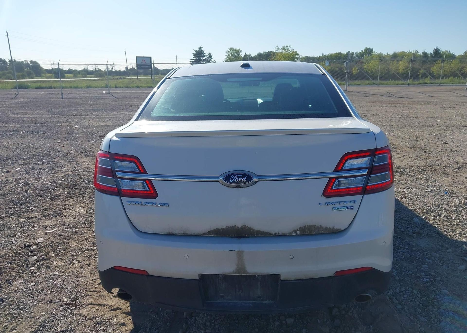 2017 FORD TAURUS LIMITED