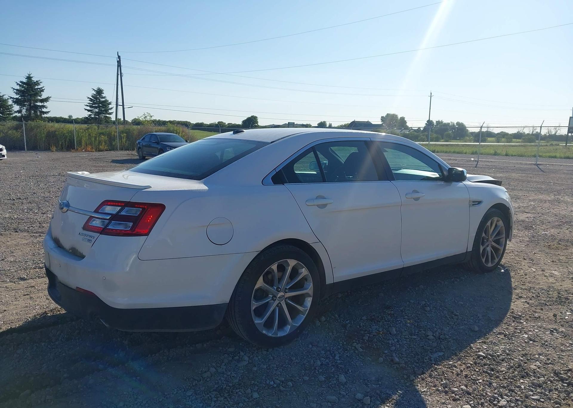 2017 FORD TAURUS LIMITED