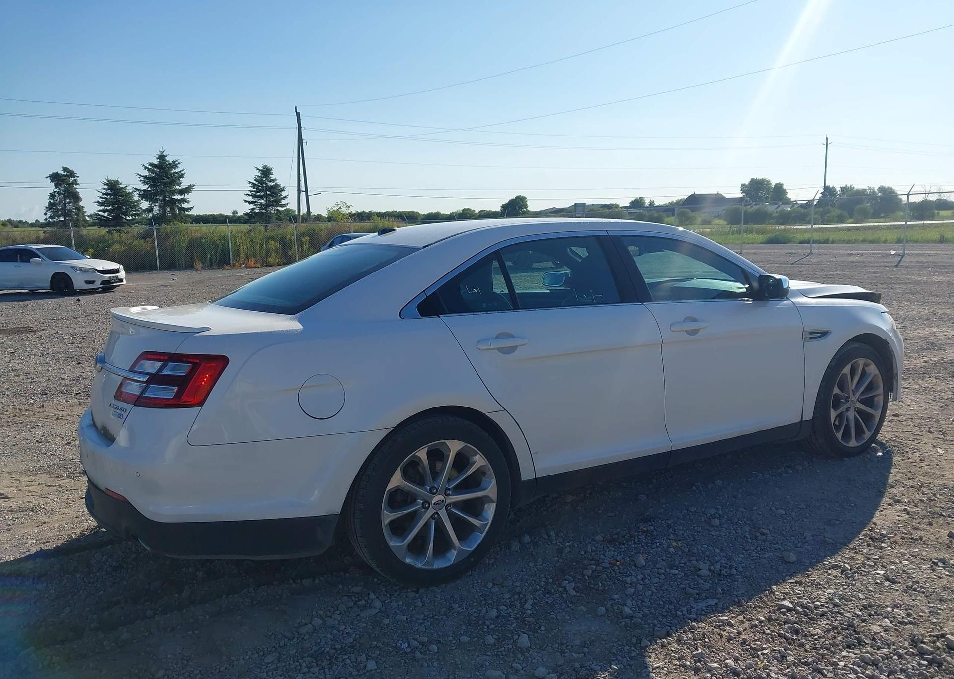 2017 FORD TAURUS LIMITED