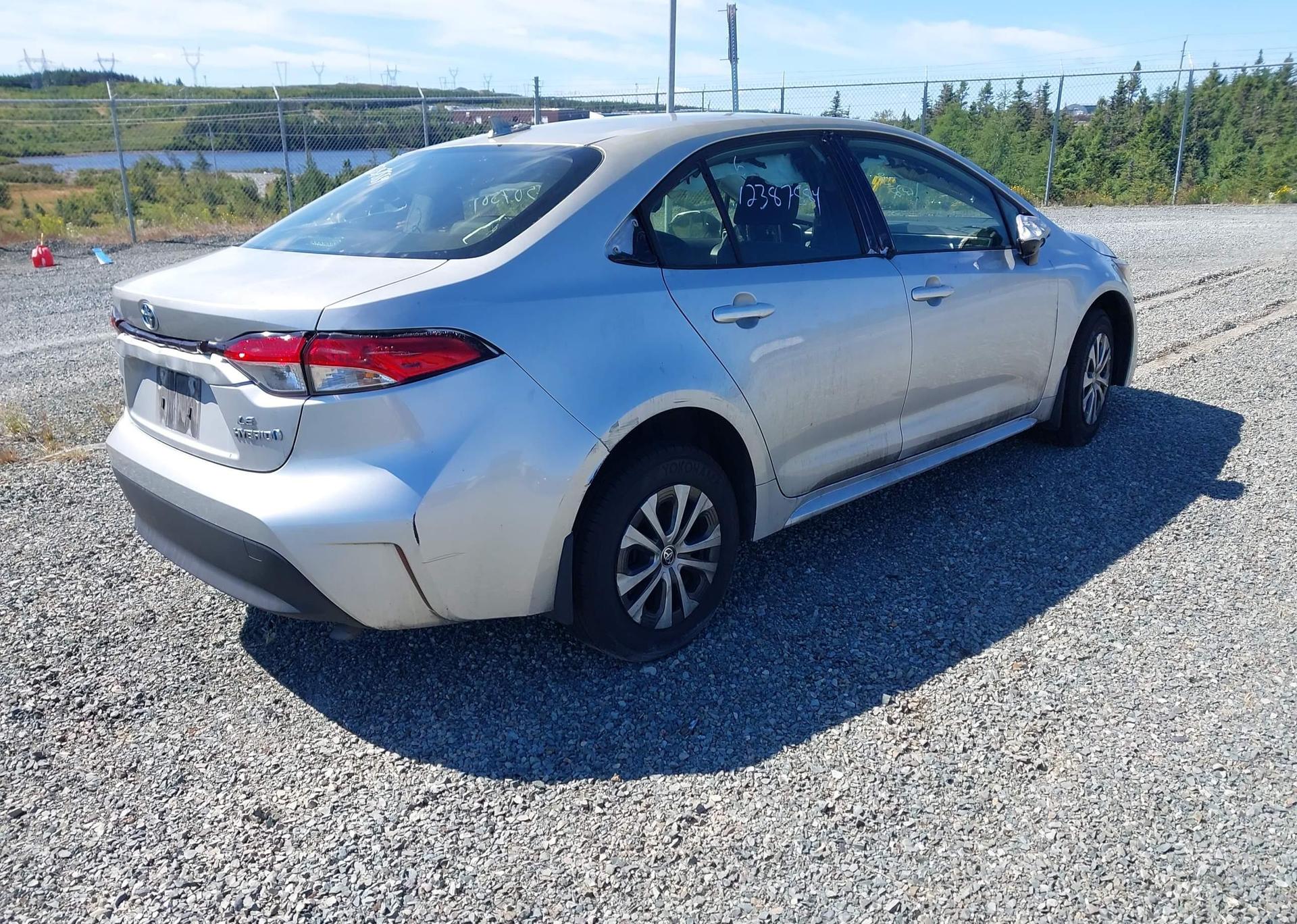 2024 TOYOTA COROLLA LE