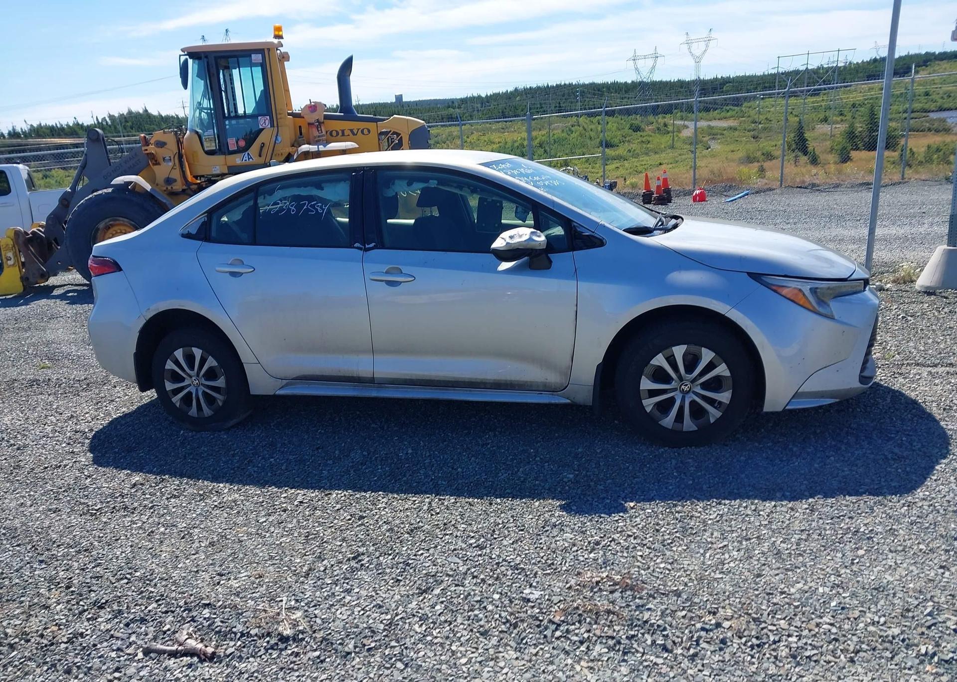 2024 TOYOTA COROLLA LE