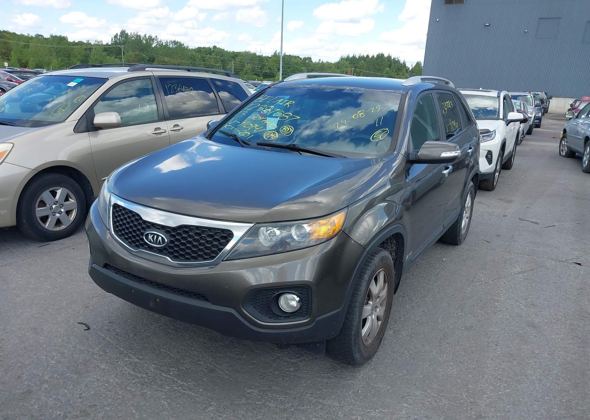 2013 KIA SORENTO