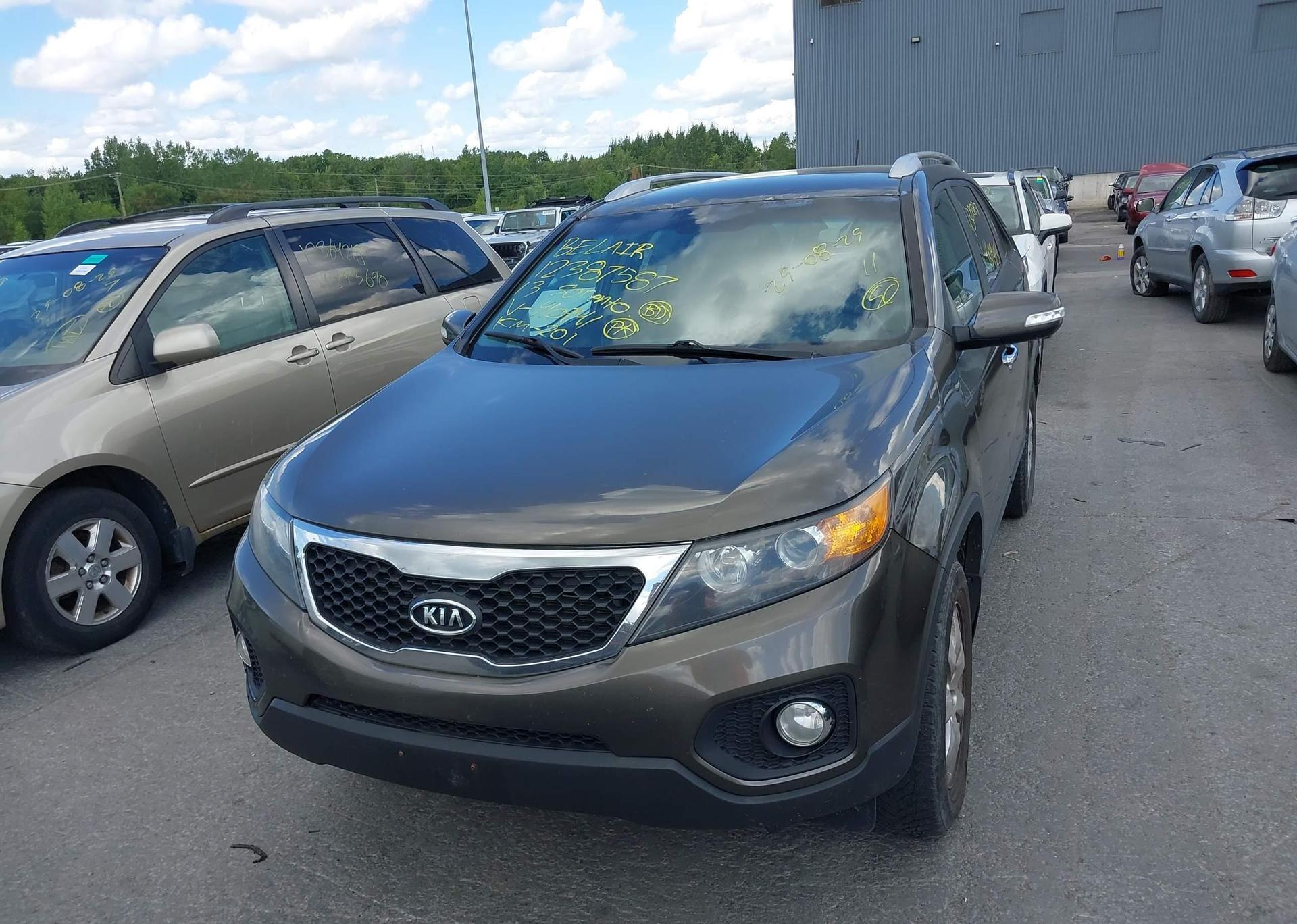 2013 KIA SORENTO