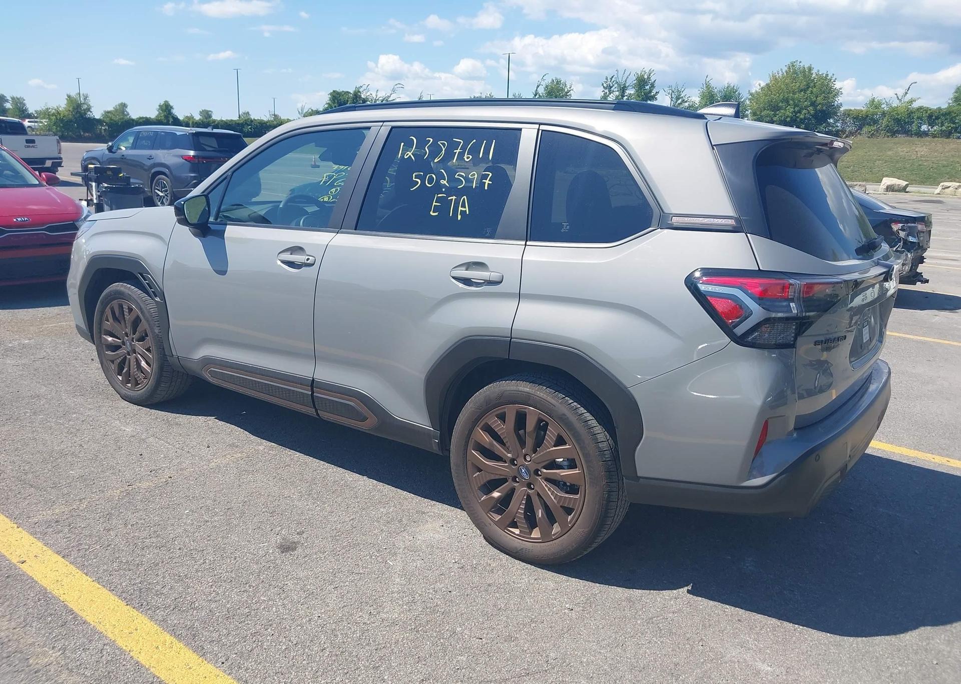 2025 SUBARU FORESTER