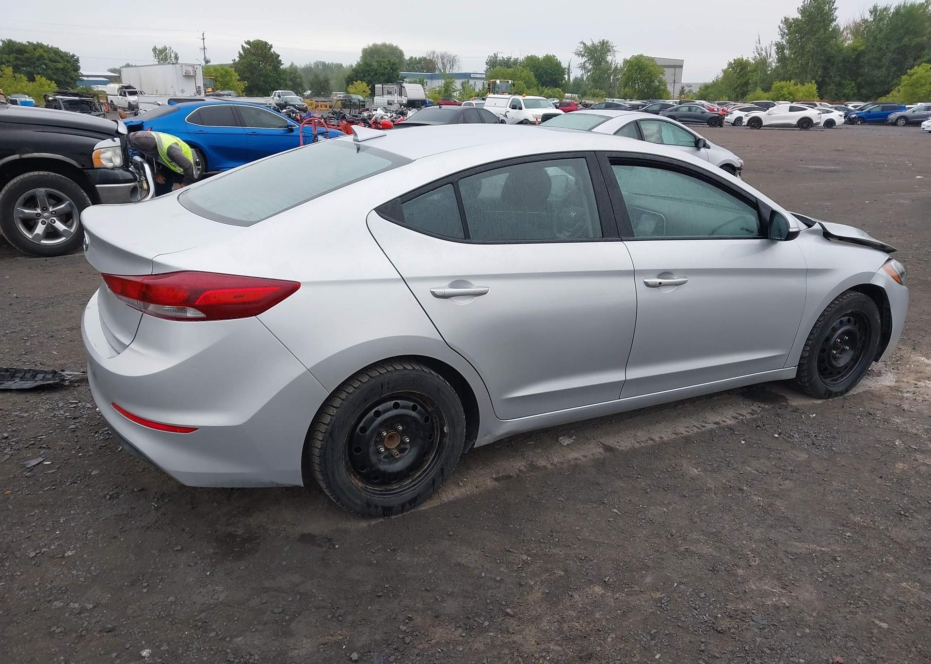 2018 HYUNDAI ELANTRA GL SE