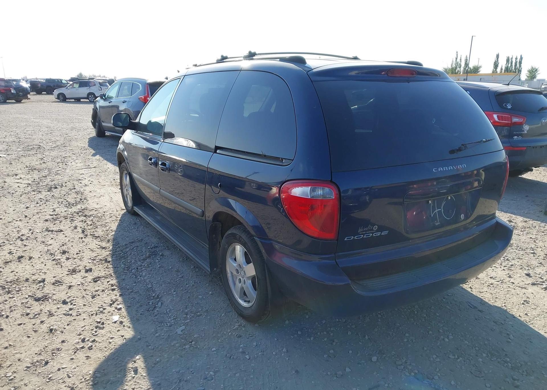 2006 DODGE CARAVAN SE