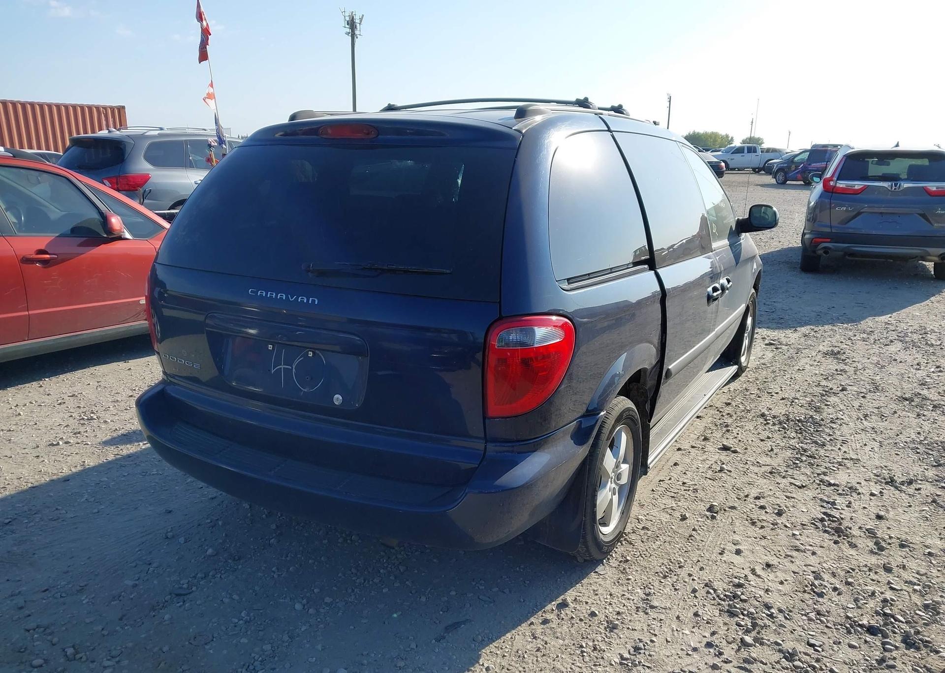2006 DODGE CARAVAN SE