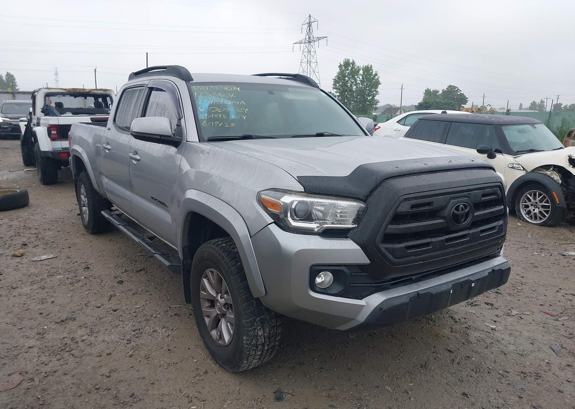 2016 TOYOTA TACOMA SR5